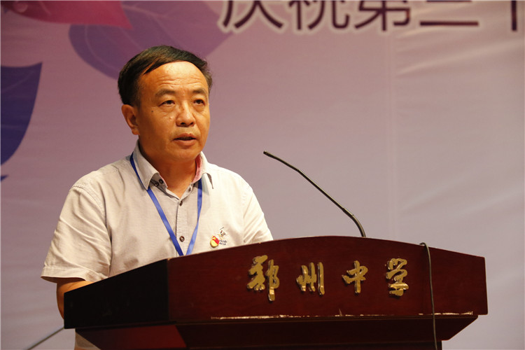 黨總支副書記李文增宣讀校級表彰決定.JPG