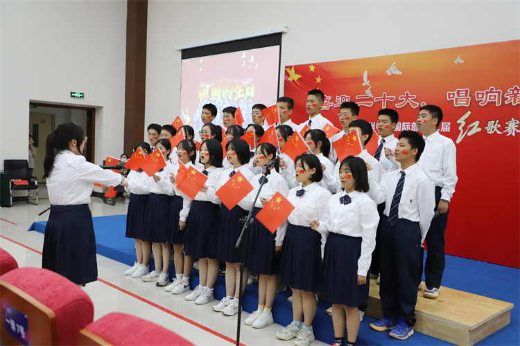 圖片8：高一英語實驗2班《今天是你的生日》.JPG