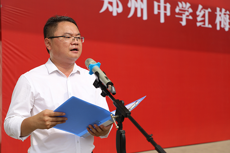 圖片13 家長(zhǎng)代表發(fā)言.JPG