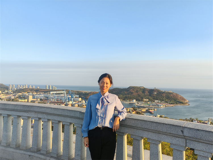圖片：國際部高二年級化學組教師高慧 .jpg
