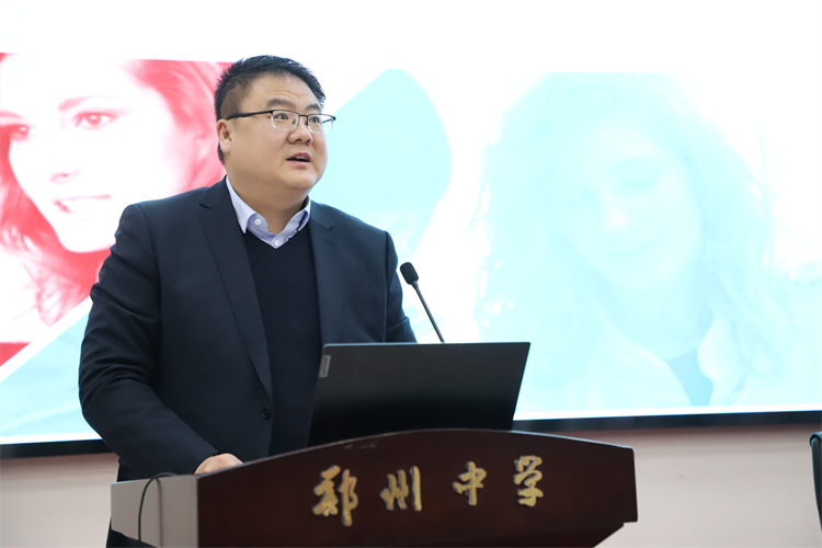 圖片：新學(xué)期工作規(guī)劃匯報(bào) (7).jpg