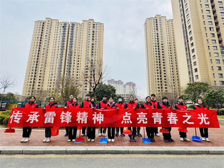 圖片六：合影留念.jpg
